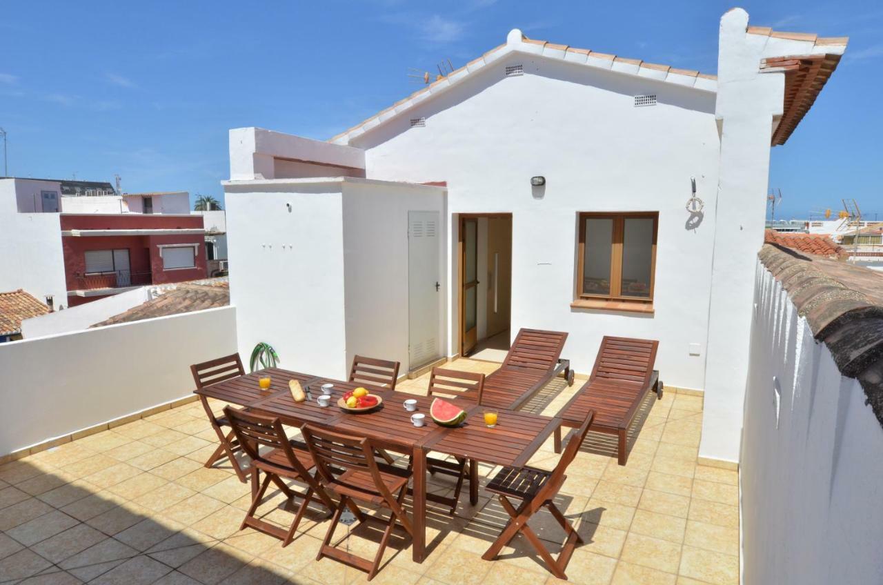 The Green Townhouse In Denia Centre By Nras Bagian luar foto