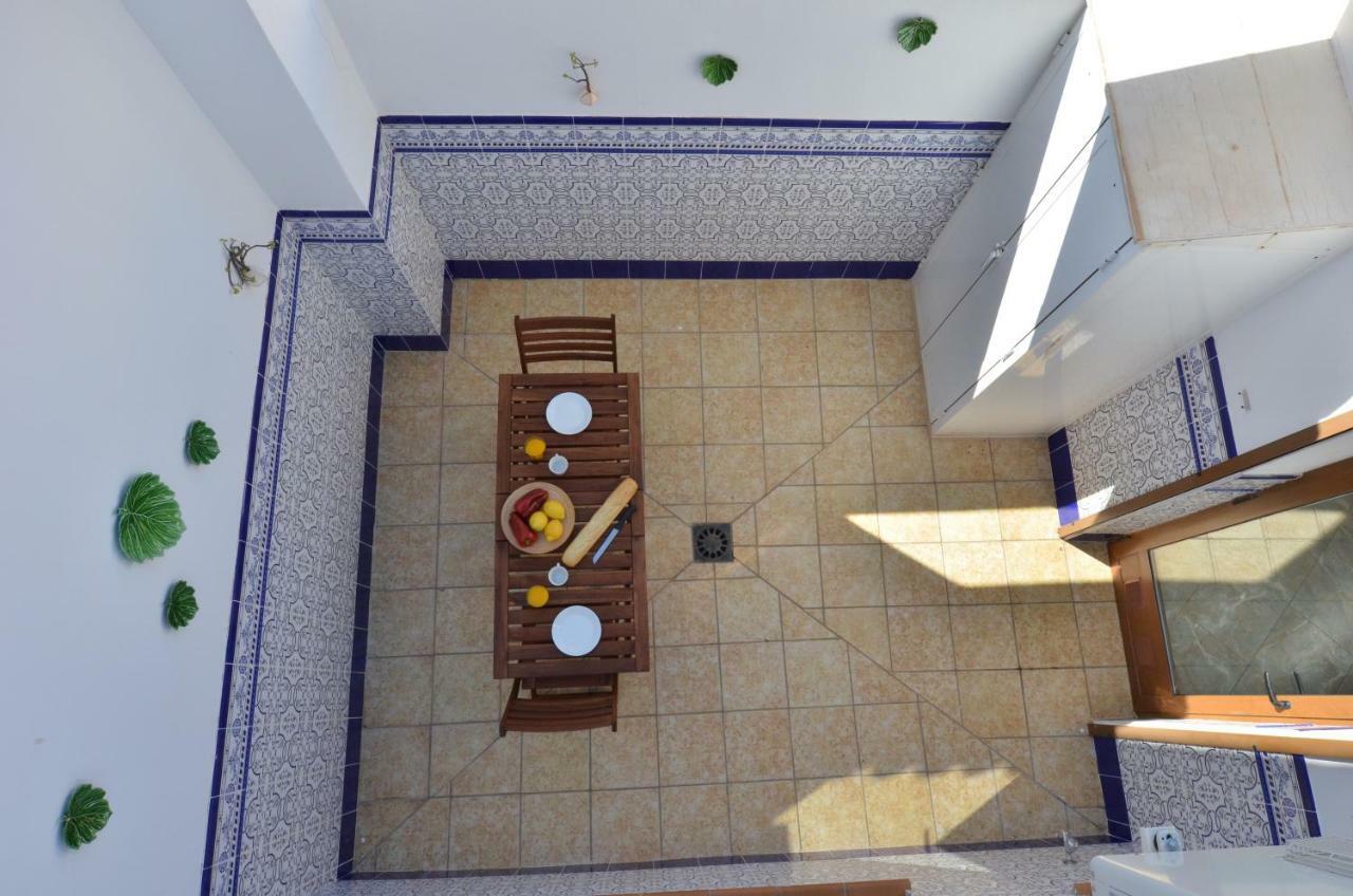 The Green Townhouse In Denia Centre By Nras Bagian luar foto