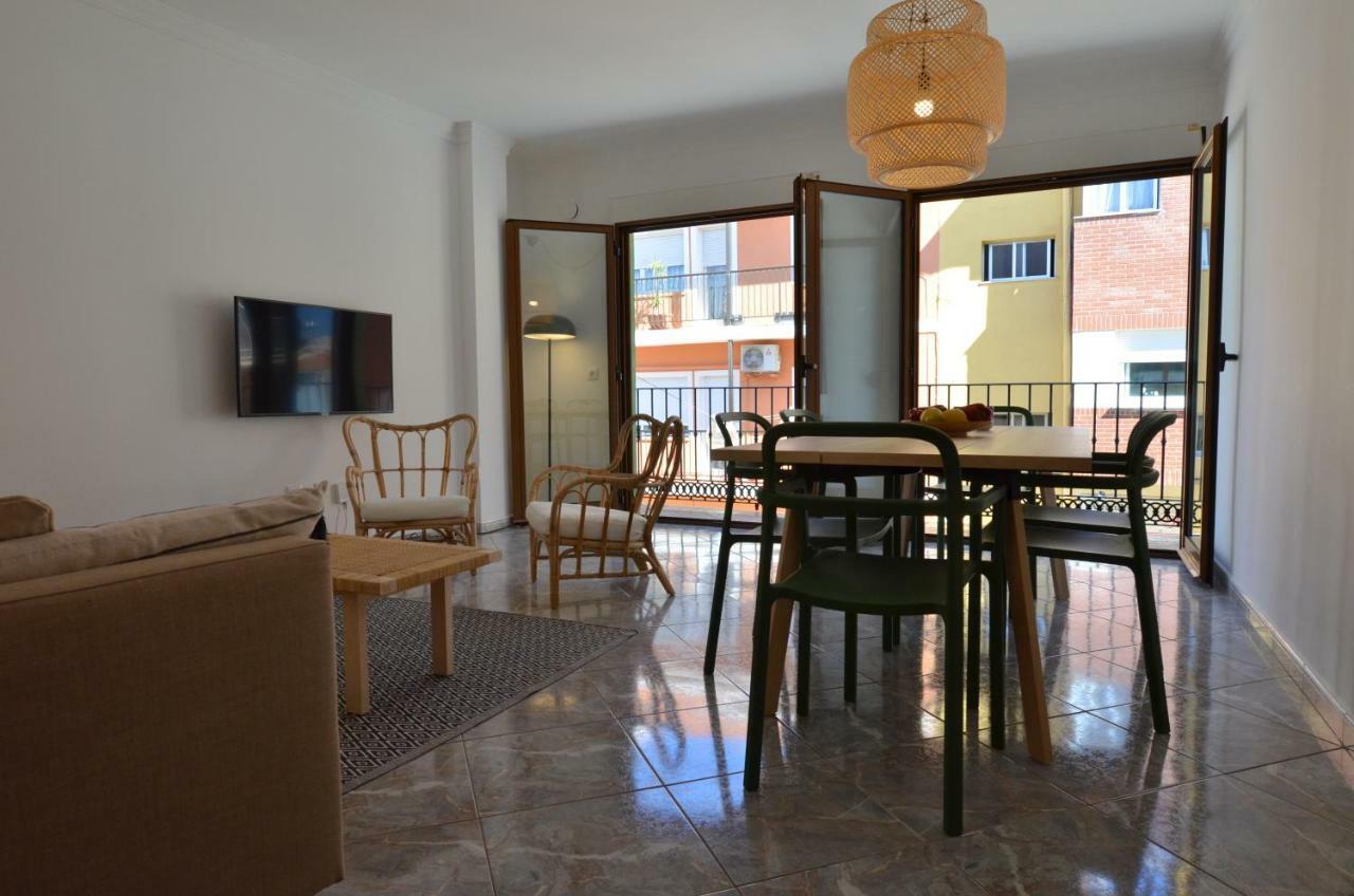 The Green Townhouse In Denia Centre By Nras Bagian luar foto
