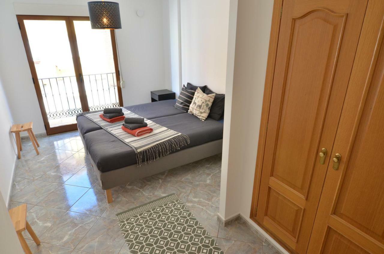 The Green Townhouse In Denia Centre By Nras Bagian luar foto
