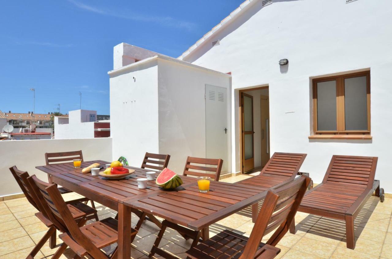 The Green Townhouse In Denia Centre By Nras Bagian luar foto