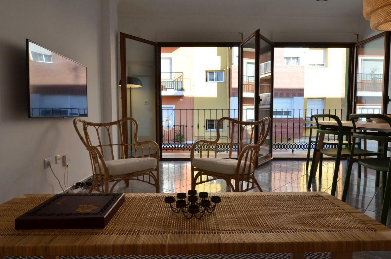 The Green Townhouse In Denia Centre By Nras Bagian luar foto